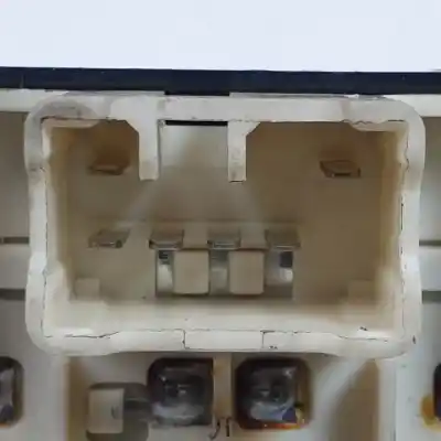 Second-hand car spare part left front power window switch for chevrolet aveo f14d3 oem iam references 202005062  