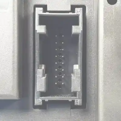 Peça sobressalente para automóvel em segunda mão quadrante por bmw serie 3 berlina (e90) n47d20c referências oem iam 918706002 102535093 