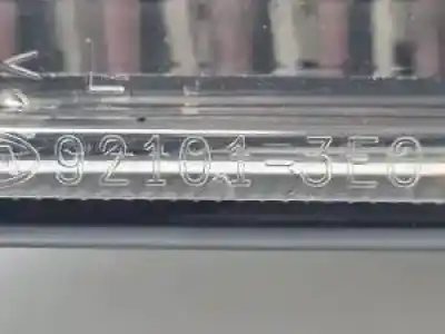 Peça sobressalente para automóvel em segunda mão farol / farolim esquerdo por kia sorento (bl) d4cb referências oem iam 921013e0  