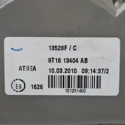 Автозапчасти б/у правый задний фонарь за ford transit connect (tc7) d-r3pa ссылки oem iam 9t1613404ab halogeno 13528f 