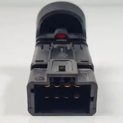 Second-hand car spare part hazard warning lights for renault kangoo i (f/kc0) k9k702 oem iam references 523539   Second-hand car spare part hazard warning lights for renault kangoo i (f/kc0) k9k702 oem iam references 523539