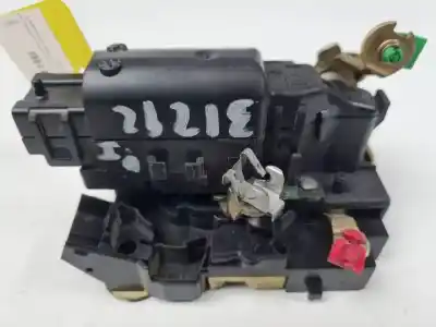 Second-hand car spare part left front door lock for renault kangoo i (f/kc0) k9k702 oem iam references    Second-hand car spare part left front door lock for renault kangoo i (f/kc0) k9k702 oem iam references