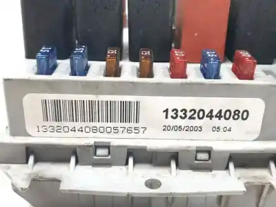 Peça sobressalente para automóvel em segunda mão caixa de fusíveis e relés por fiat ducato combi 15 (desde 03.02) f1ae0481c referências oem iam 1332044080  