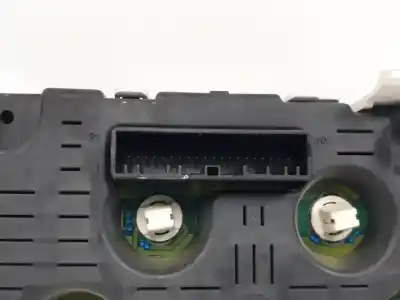 Peça sobressalente para automóvel em segunda mão quadrante por renault grand modus k9k770.k9k67 referências oem iam 8200668083b  