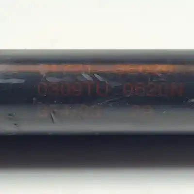 Second-hand car spare part tailgate gas strut for kia sorento (bl) d4cb oem iam references 817713e020 620 newton 4170ab 