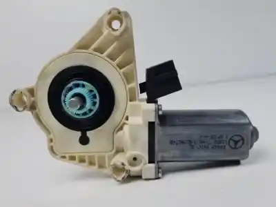 İkinci el araba yedek parçası SAG ÖN CAM MOTORU için MERCEDES-BENZ A-CLASS (W169) A 180 CDI (169.007. 169.307) 640940 OEM IAM referansları A1698204442  