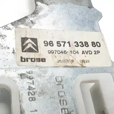 Peça sobressalente para automóvel em segunda mão elevador de vidros dianteiro direito por citroen c4 coupe 9hx referências oem iam 9681576780  