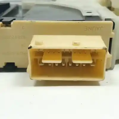 Peça sobressalente para automóvel em segunda mão elevador de vidros dianteiro direito por citroen c4 coupe 9hx referências oem iam 9681576780  