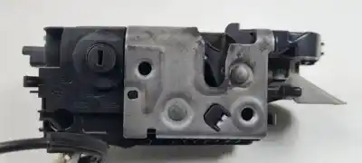 Автозапчастина б/у замок передній праві двері для PEUGEOT 208 9H05 Посилання на OEM IAM 9688079880  