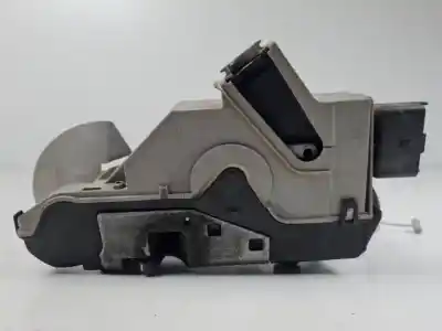 Автозапчасти б/у замок левой передней двери за peugeot 208 9h05 ссылки oem iam 9688079780  