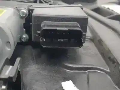 Second-hand car spare part passenger side right window regulator for kia cee´d (jd) d4fc oem iam references 82480a2110  