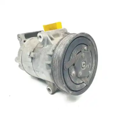 Автозапчастина б/у КОМПРЕСОР КОНДИЦИОНЕРА для RENAULT SCENIC II (JM)  Посилання на OEM IAM 8200940837 01140054 R134A 