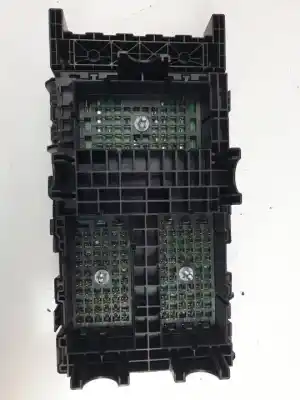 Second-hand car spare part fuse box unit for jeep cherokee (kl) ebt.yrh oem iam references 68235117ac  