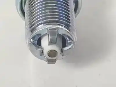 Second-hand car spare part glow plug for bmw serie 3 compacto (e36) m43b16-4e-2 oem iam references bkr5equb  