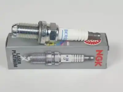 Peça sobressalente para automóvel em segunda mão vela de aquecimento por bmw serie 5 berlina (e39) m52b20 referências oem iam bkr6equp