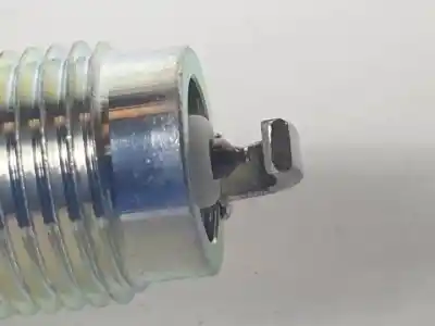 Pezzo di ricambio per auto di seconda mano candeletta di preriscaldamento per audi a1 (8x) cax riferimenti oem iam pzfr6r  5758