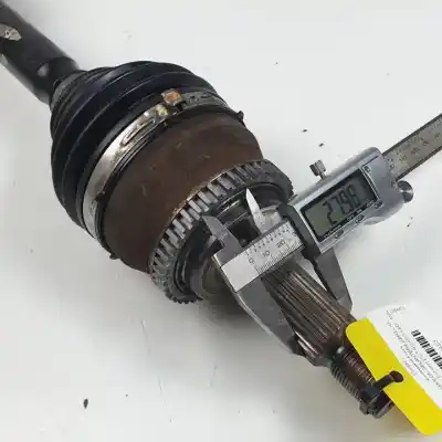 Автозапчастина б/у передня права трансмісія для kia cee´d (ed) d4fb посилання на oem iam 495001h210  