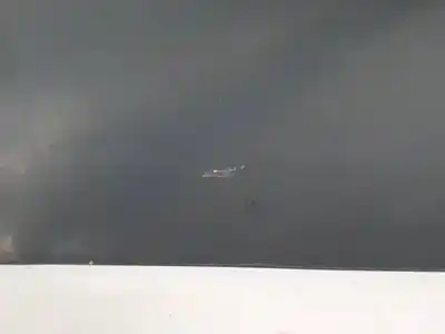 Автозапчастина б/у передні ліві двері для lexus is200 (ds2/is2) 2adfhv посилання на oem iam   