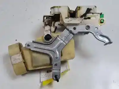 Pezzo di ricambio per auto di seconda mano serratura porta anteriore sinistra per toyota yaris (ncp1/nlp1/scp1) 1szfe riferimenti oem iam   