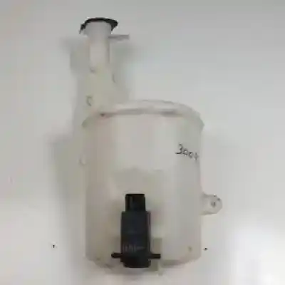 Second-hand car spare part Windscreen Washer Bottle for TOYOTA YARIS (NCP1/NLP1/SCP1) 1SZFE OEM IAM references 060351995  