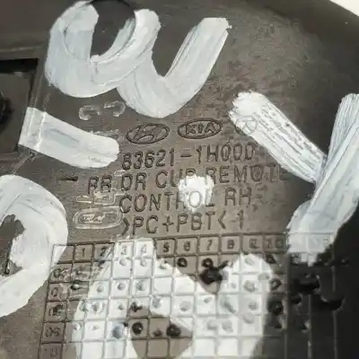 Автозапчастина б/у внутрішня задня права ручка для kia cee´d (ed) d4fb посилання на oem iam 836211h000  