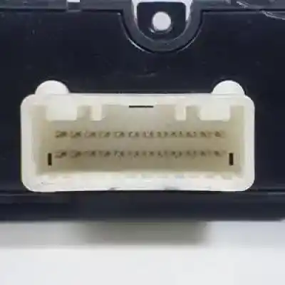 Peça sobressalente para automóvel em segunda mão interruptor 4 piscas - emergência por kia cee´d (ed) d4fb referências oem iam 937001h900 202006754 