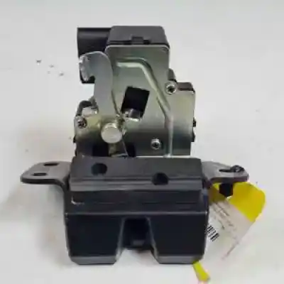 Second-hand car spare part trunk lock for kia cee´d (ed) d4fb oem iam references 812301h000  