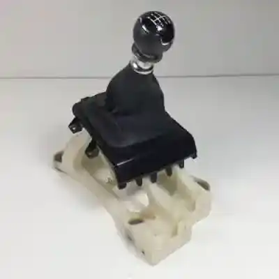 Автозапчасти б/у рычаг переключения передач за kia cee´d (ed) d4fb ссылки oem iam 437001h550  