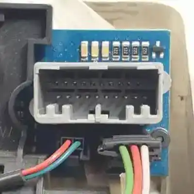 Автозапчастина б/у внутрішне світло для land rover range rover evoque 224dt посилання на oem iam bj32519a58a sc25002201 