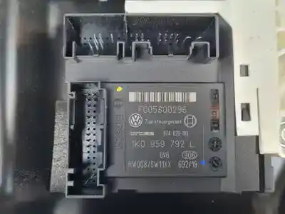 Автозапчасти б/у регулятор стекла переднего правого за volkswagen passat variant (3c5) bmr ссылки oem iam 1k0959702p  