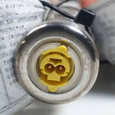 Автозапчастина б/у передня права подушка безпеки для hyundai i30cw (gd) d4fb посилання на oem iam 85020a6000 a685020000 