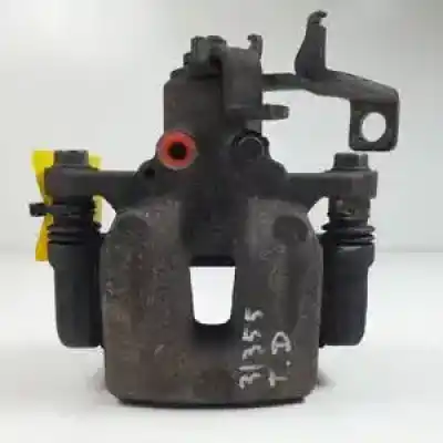 Автозапчастина б/у задній правий гальмівний супорт для hyundai i30cw (gd) d4fb посилання на oem iam 