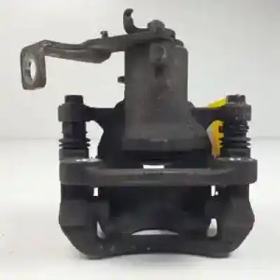 Автозапчастина б/у задній правий гальмівний супорт для hyundai i30cw (gd) d4fb посилання на oem iam   