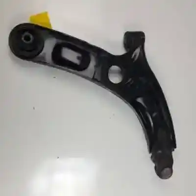 Автозапчастина б/у передній лівий нижний рычаг підвіски для hyundai i30cw (gd) d4fb посилання на oem iam   