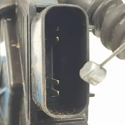 Автозапчастина б/у замок заднього правого дверя для hyundai i30cw (gd) d4fb посилання на oem iam 81420a6100  