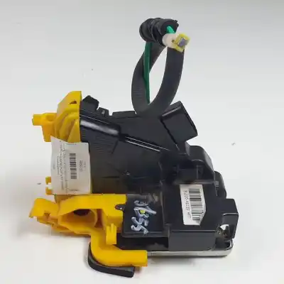 Автозапчастина б/у замок передній праві двері для hyundai i30cw (gd) d4fb посилання на oem iam 81320a6110  