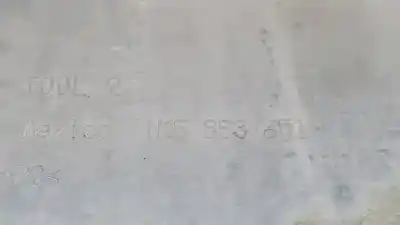 Автозапчастина б/у передня решіта для volkswagen jetta (1k2) bkc посилання на oem iam 1k5853651 1k5853653 