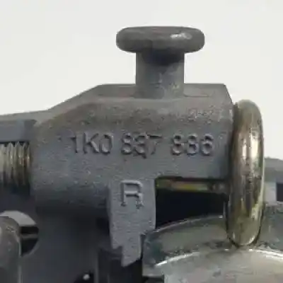 Автозапчастина б/у завнішня ручка задня права для volkswagen jetta (1k2) bkc посилання на oem iam 1k0837885  