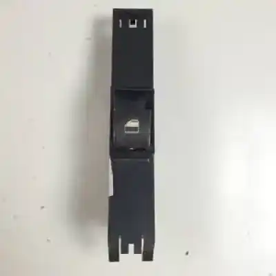 Pezzo di ricambio per auto di seconda mano INTERRUTTORE ALZACRISTALLI ANTERIORE SINISTRO per BMW SERIE 3 BERLINA (E46)  Riferimenti OEM IAM 6902177  