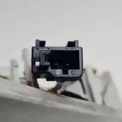 Автозапчастина б/у внутрішне світло для volkswagen caddy ocio (sa) (03.2015) dfsd посилання на oem iam 3b0947105c  