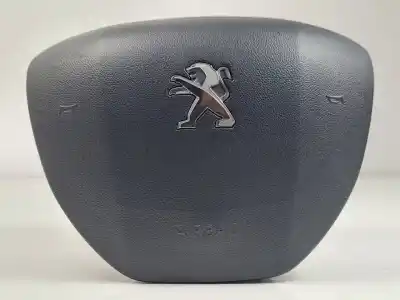 Second-hand car spare part  for PEUGEOT 208  OEM IAM references 98072114ZD  