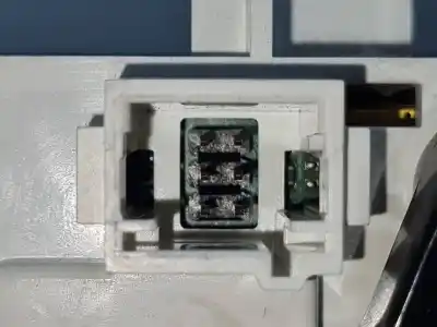 Peça sobressalente para automóvel em segunda mão comando de sofagem (chauffage / ar condicionado)  por peugeot 208 hm01.hmz referências oem iam e1063071  