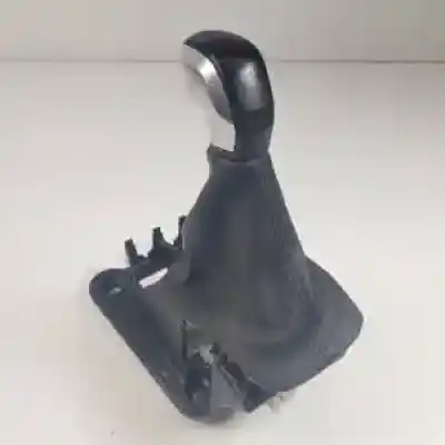 Second-hand car spare part Gear Lever for PEUGEOT 208 HM01.HMZ OEM IAM references 1000413815  