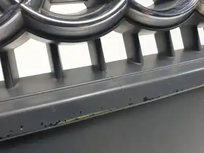 Pièce détachée automobile d'occasion grille avant pour audi q7 (4l) bug références oem iam 4l0853651  