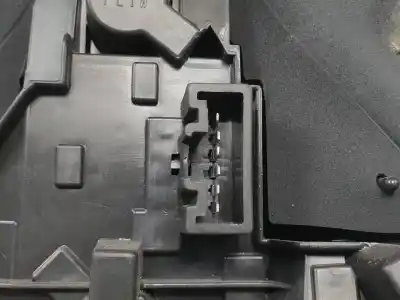 Second-hand car spare part left tailgate light for toyota corolla (e12) 3zzfe oem iam references   