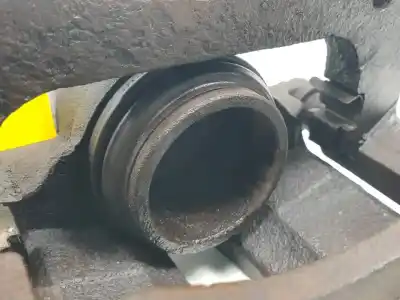 Pezzo di ricambio per auto di seconda mano pinza freno anteriore destra per toyota corolla (e12) 3zzfe riferimenti oem iam   