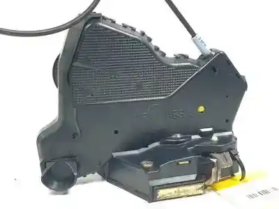 Second-hand car spare part front right door lock for toyota corolla (e12) 3zzfe oem iam references   