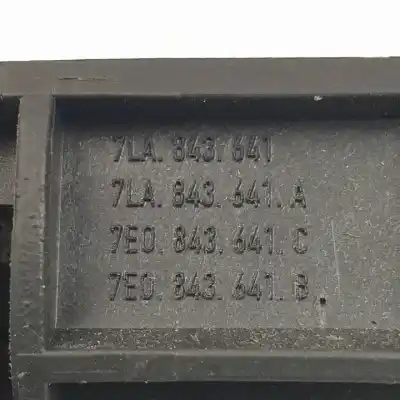 Автозапчастина б/у ліва бічна внутрішня ручка для volkswagen caddy ocio (sa) (03.2015) dfsd посилання на oem iam 7e0843641c  