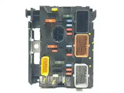 Peça sobressalente para automóvel em segunda mão caixa de fusíveis e relés por peugeot 207 8hzdv4td.8hz referências oem iam 9661708280