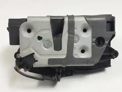 Peça sobressalente para automóvel em segunda mão fechadura da porta dianteira direita por ford focus lim. (cb8) pnda referências oem iam bm5aa21812bc